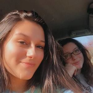 Meet your Posher, Makynzie